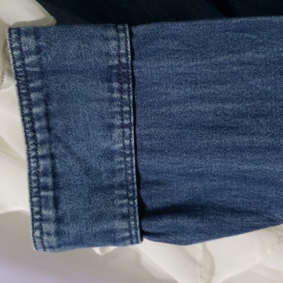 Keren Hart. NWT. Denim Jacket; Mandrin Collar; Ruffled Hemline. Size 1X - Picture 3 of 15